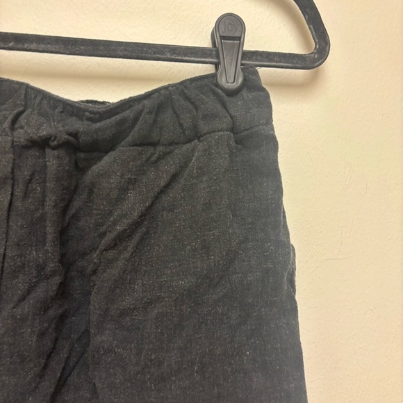 Weekday Ava Linen Mix Shorts - Picture 5 of 11